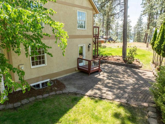 608 S Lakeside Rd, Liberty Lake, WA 99019