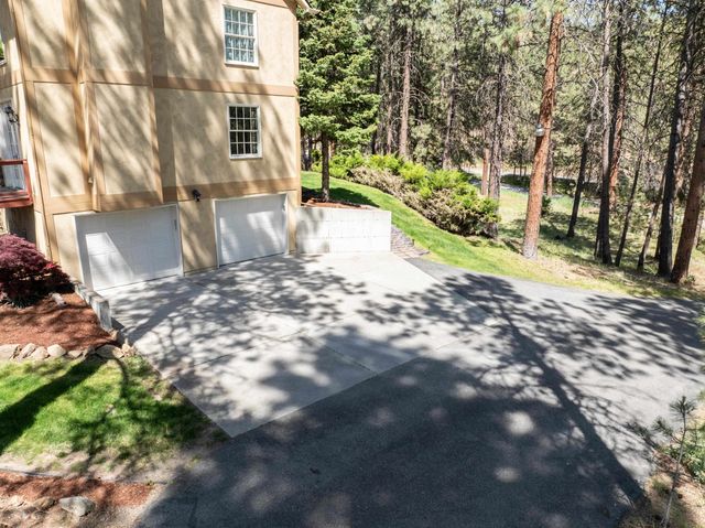 608 S Lakeside Rd, Liberty Lake, WA 99019