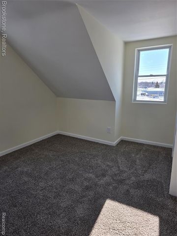 1095 Pine Street, Mount Morris, MI 48458