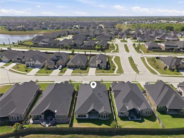 31834 Sorrel Copley Lane, Hockley, TX 77447