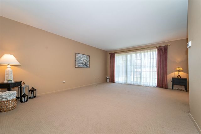 26200 Summerdale Drive, Southfield, MI 48033