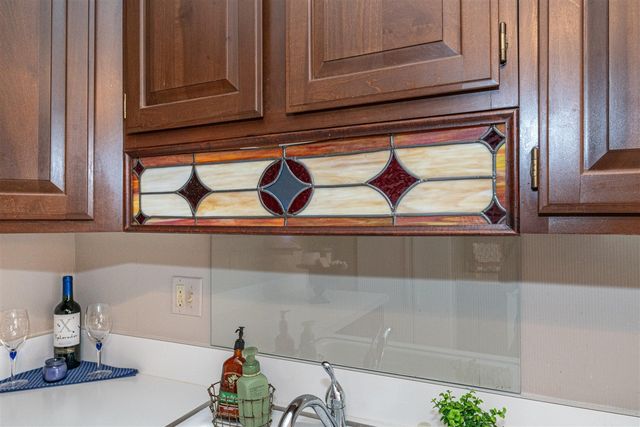 26200 Summerdale Drive, Southfield, MI 48033