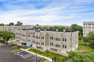 300 Harbour Close R, New Haven, CT 06519