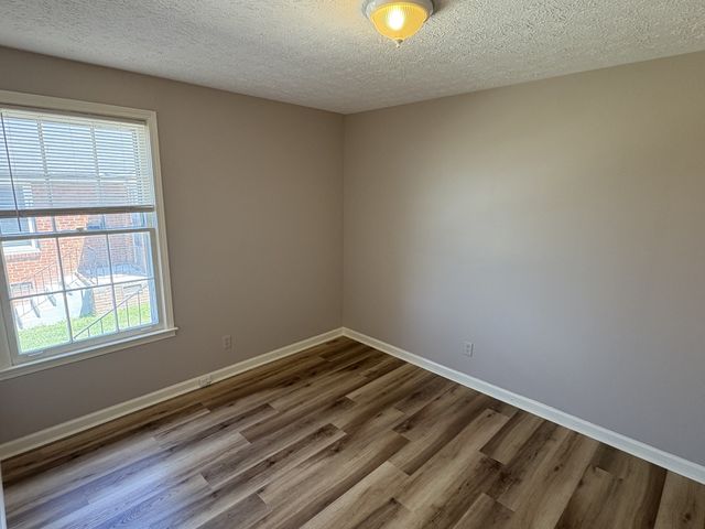 250 35th Ave, N, Nashville, TN 37209