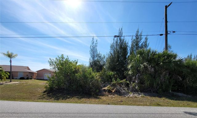 9598 SPRING CIRCLE, Port Charlotte, FL 33981