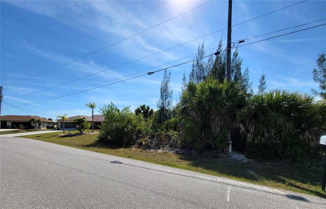 9598 SPRING CIRCLE, Port Charlotte, FL 33981