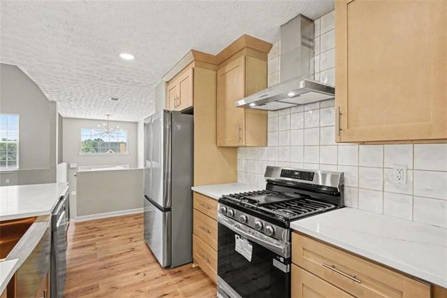 791 White Dove Drive, Mcdonough, GA 30253