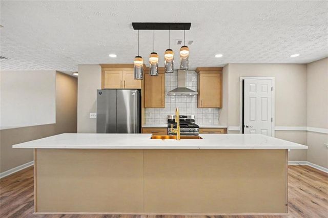 791 White Dove Drive, Mcdonough, GA 30253