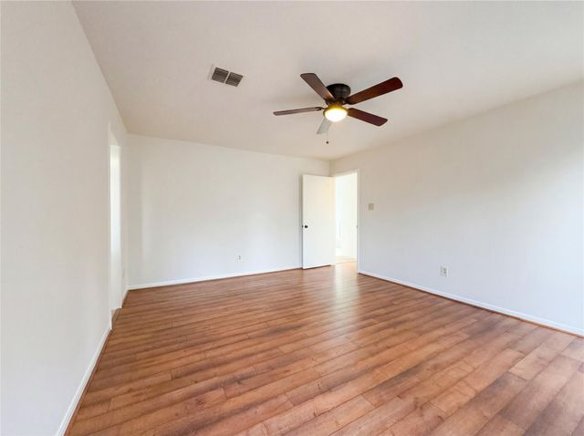 1207 Manor Court, Richmond, TX 77406