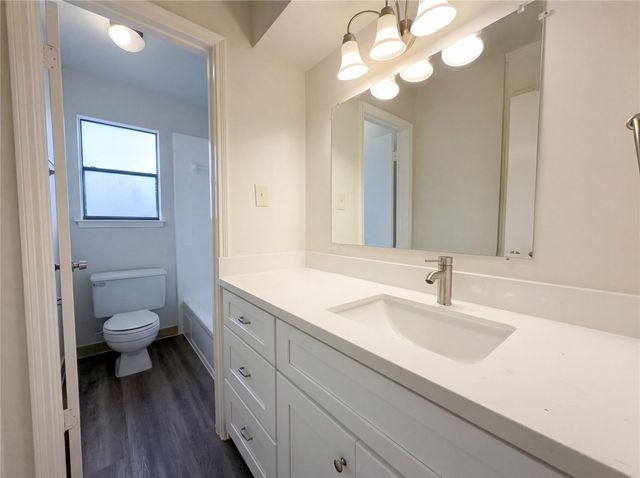 1207 Manor Court, Richmond, TX 77406