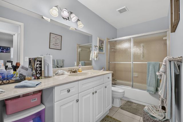 4450 LUCERNE VILLAS Lane, Lake Worth, FL 33467