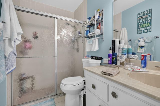 4450 LUCERNE VILLAS Lane, Lake Worth, FL 33467