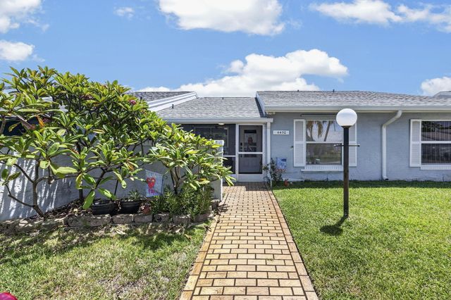 4450 LUCERNE VILLAS Lane, Lake Worth, FL 33467