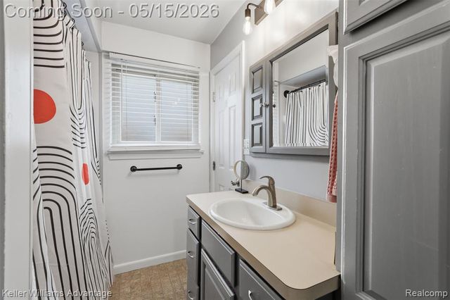 6018 Arcola Street, Garden City, MI 48135
