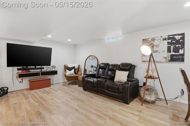 6018 Arcola Street, Garden City, MI 48135