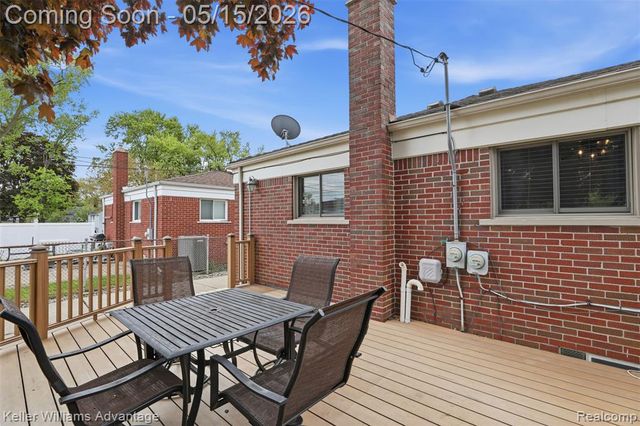 6018 Arcola Street, Garden City, MI 48135