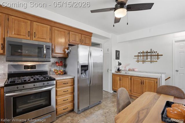 6018 Arcola Street, Garden City, MI 48135
