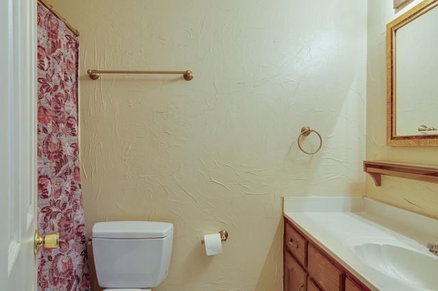 3758 OAK FOREST DR, Bartlett, TN 38135