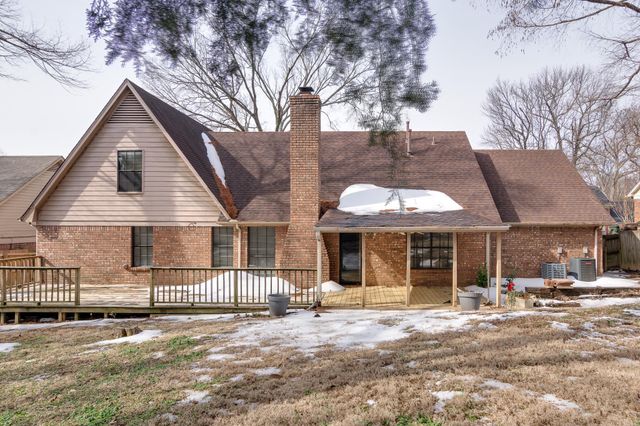 3758 OAK FOREST DR, Bartlett, TN 38135