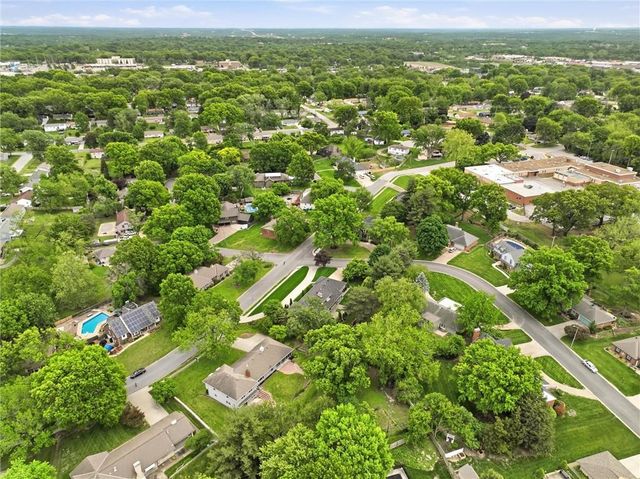 3610 S DELAWARE Avenue, Independence, MO 64055