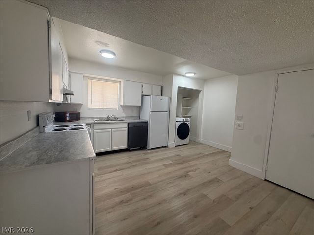 3500 Rio Robles Drive C, North Las Vegas, NV 89030