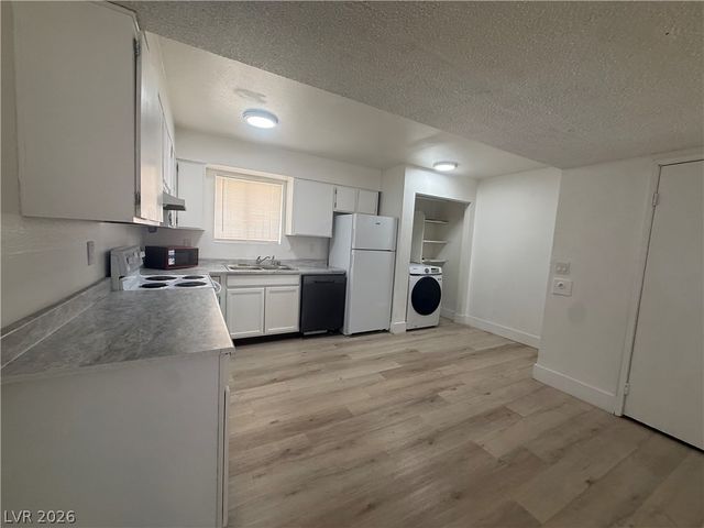 3500 Rio Robles Drive C, North Las Vegas, NV 89030