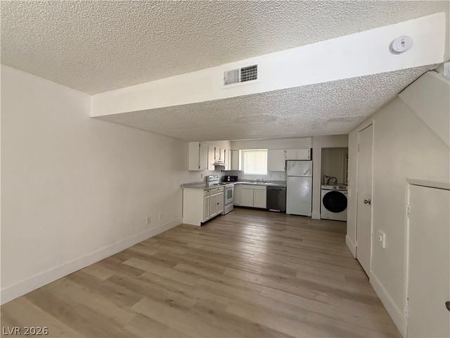 3500 Rio Robles Drive C, North Las Vegas, NV 89030