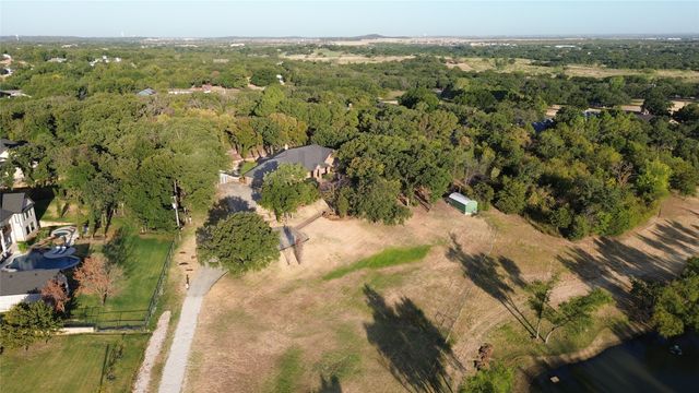 8998 Hilltop Road, Argyle, TX 76226