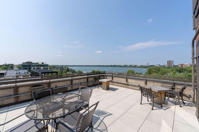 2885 Knox Avenue S 502, Minneapolis, MN 55408
