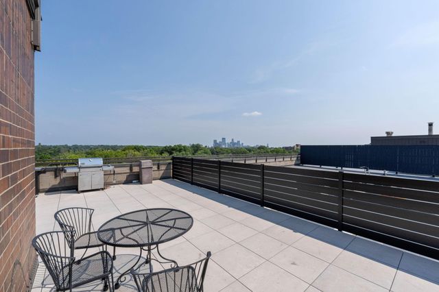 2885 Knox Avenue S 502, Minneapolis, MN 55408