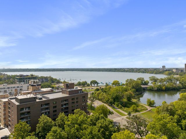 2885 Knox Avenue S 502, Minneapolis, MN 55408