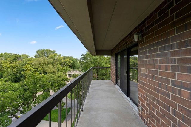2885 Knox Avenue S 502, Minneapolis, MN 55408