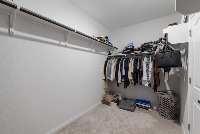 13117 Lapoynor ST, Manor, TX 78653