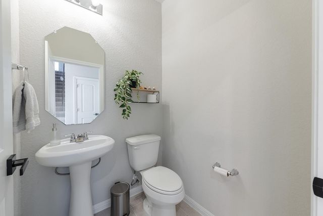 13117 Lapoynor ST, Manor, TX 78653