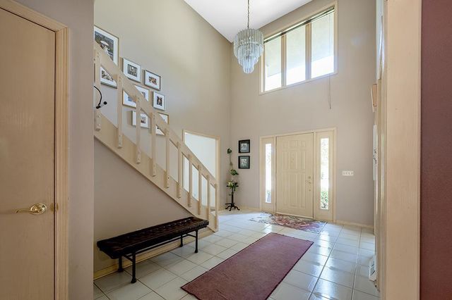 5800 Ivanhoe Circle, Fitchburg, WI 53711