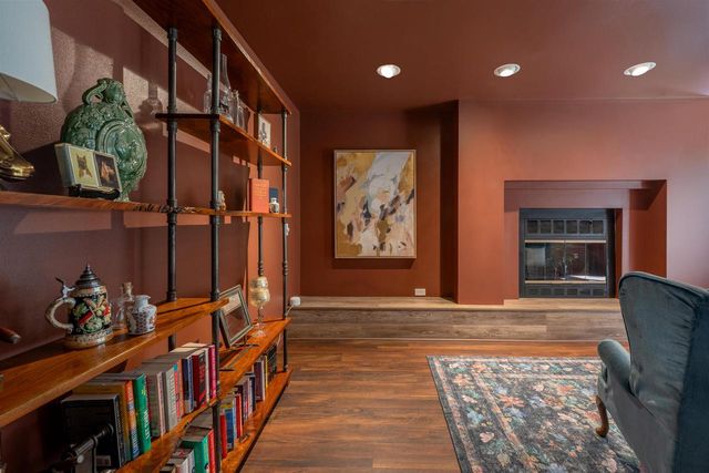 5800 Ivanhoe Circle, Fitchburg, WI 53711