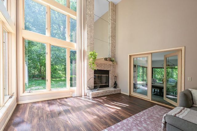 5800 Ivanhoe Circle, Fitchburg, WI 53711