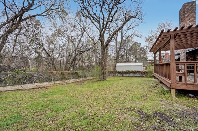 1034 E Courtney Avenue, Sapulpa, OK 74066