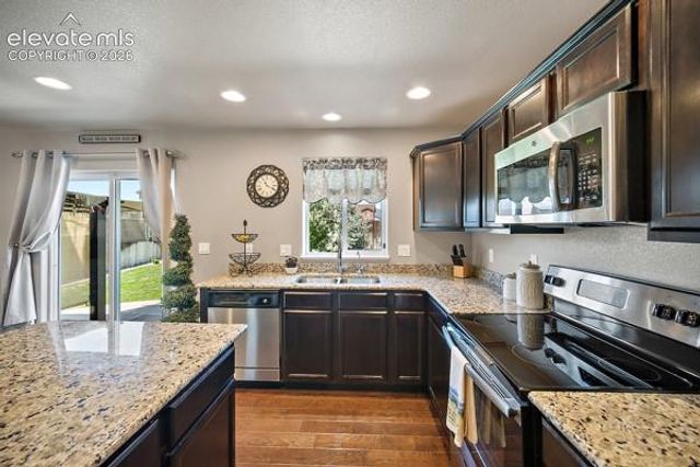 10061 Thunderbolt Trail, Colorado Springs, CO 80925