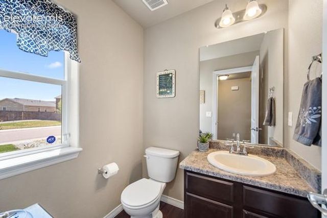 10061 Thunderbolt Trail, Colorado Springs, CO 80925