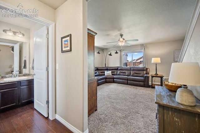 10061 Thunderbolt Trail, Colorado Springs, CO 80925