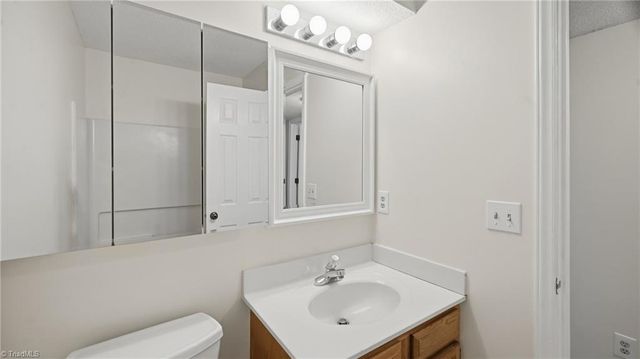 3701 Cotswold Terrace, Greensboro, NC 27410