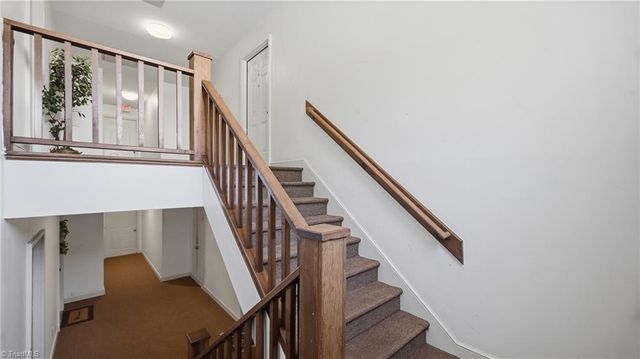 3701 Cotswold Terrace, Greensboro, NC 27410