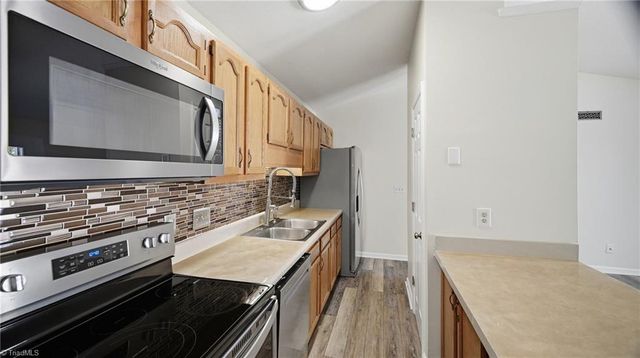 3701 Cotswold Terrace, Greensboro, NC 27410