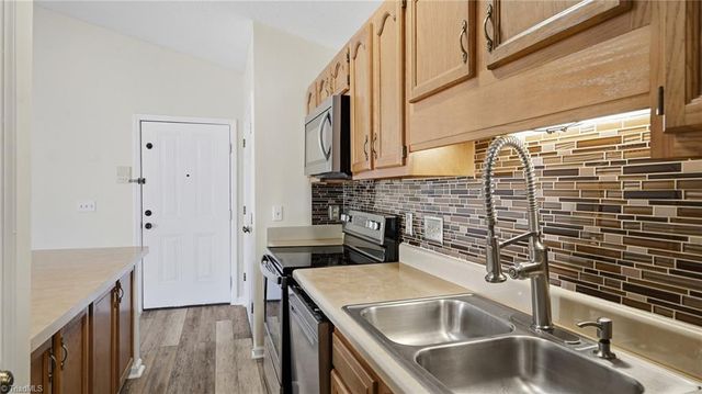 3701 Cotswold Terrace, Greensboro, NC 27410