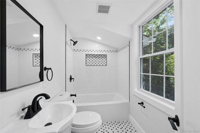 128 Crooked Hill Road, Huntington, NY 11743