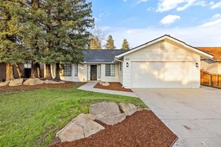 6379 N Forestiere Avenue, Fresno, CA 93722