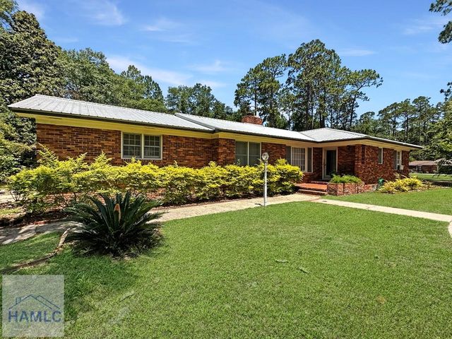 164 Conway Drive, Jesup, GA 31545