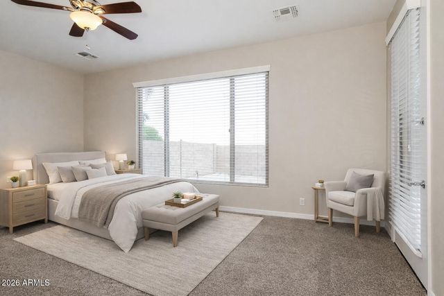 718 W TWIN PEAKS Parkway, San Tan Valley, AZ 85143