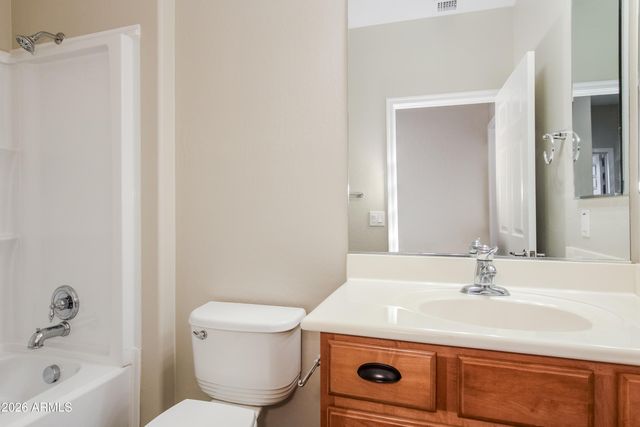 718 W TWIN PEAKS Parkway, San Tan Valley, AZ 85143